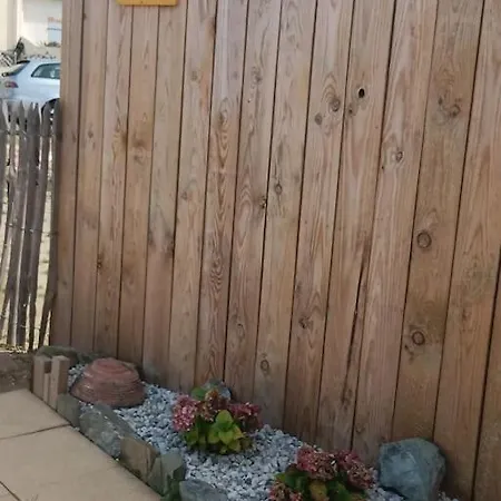 Et Commerces A Pieds ! Eugene * 圣伊莱尔·德列